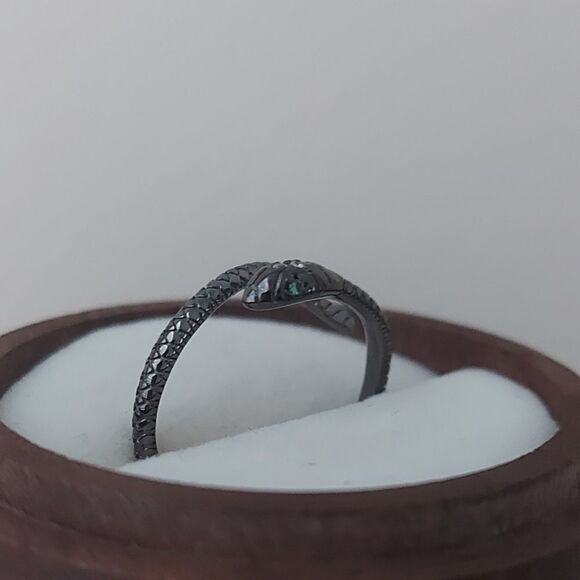 Platinum Plated 925 Sterling Silver Black Snake Ring - Picture 5 of 9